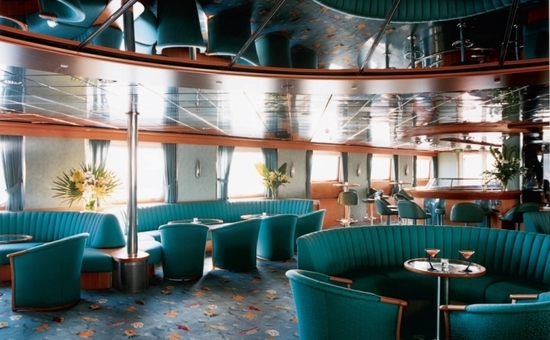 Barco Celebrity Xpedition