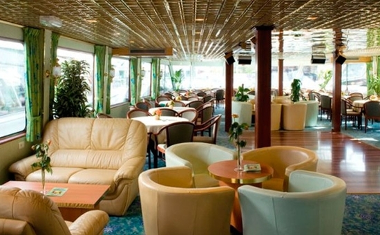 Barco MS Douce France