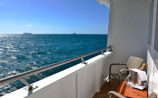 Barco Celebrity Xploration
