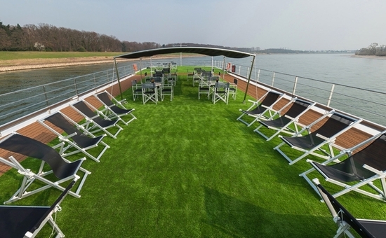 Barco Scenic Amber