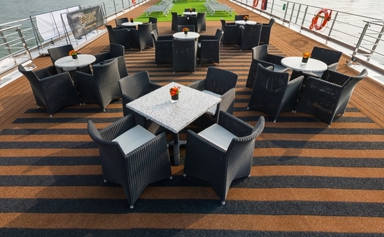 Barco Scenic Amber