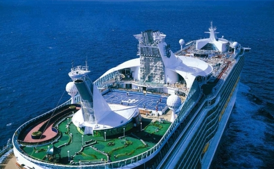 Barco Explorer of the seas