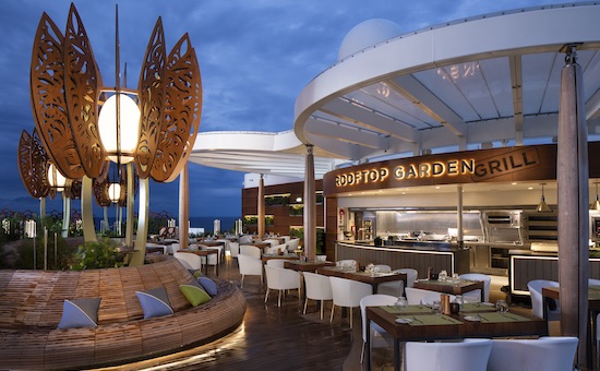 Barco Celebrity Apex