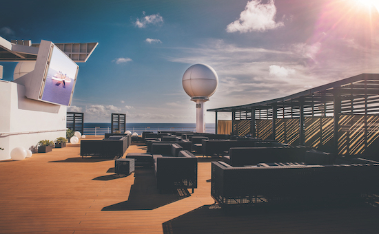Barco Celebrity Infinity
