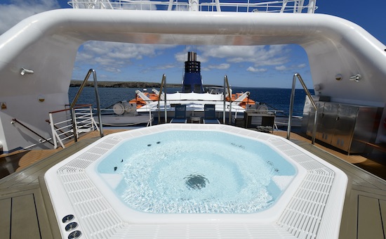 Barco Celebrity Xpedition