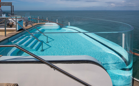 Barco Celebrity Beyond