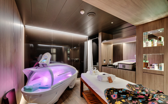 Barco MSC Seaside