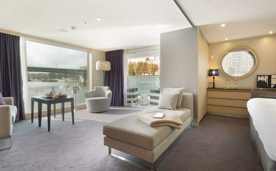 Interior Barco Scenic Azure