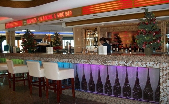 Interior Barco Norwegian Pearl