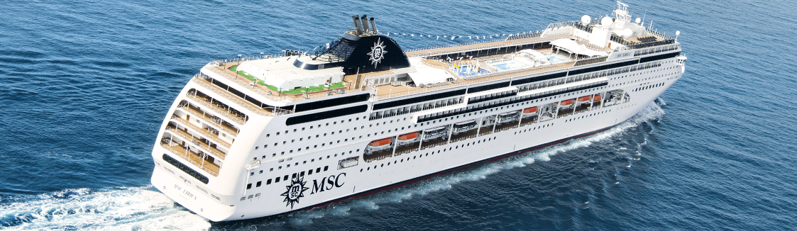 Barco MSC Lirica