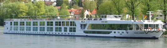 Barco Scenic Amber