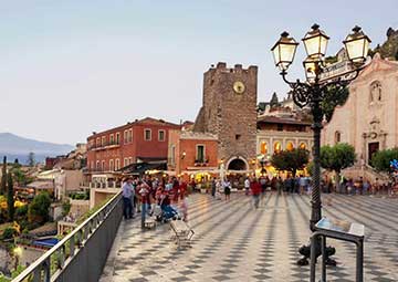 Puerto Taormina (Italia)