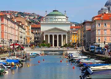 Puerto Trieste (Italia)