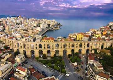 Puerto Kavala (Grecia)