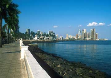 Puerto Fuerte Amador (Panamá)