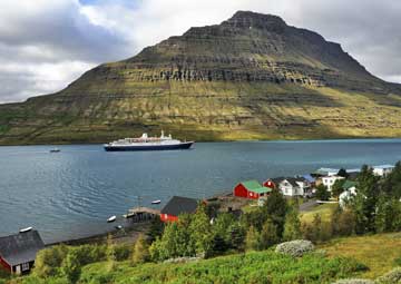 Puerto Eskifjordur, Islandia